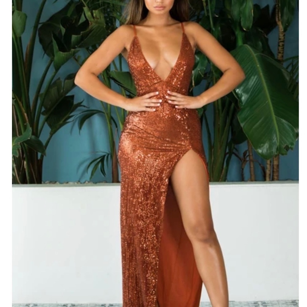 Abyss by Abby FABULOUS dress in sequin fabric